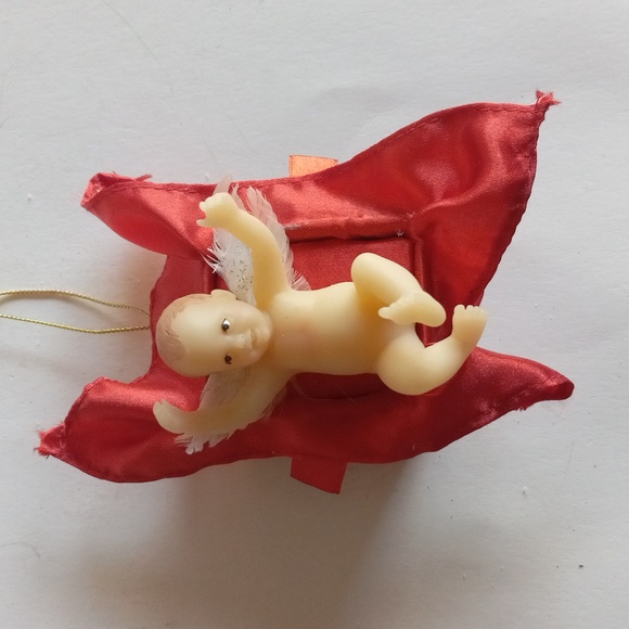 Set of 4 "Santa's Little Angels" Christmas Ornaments. - Picture 4 of 5